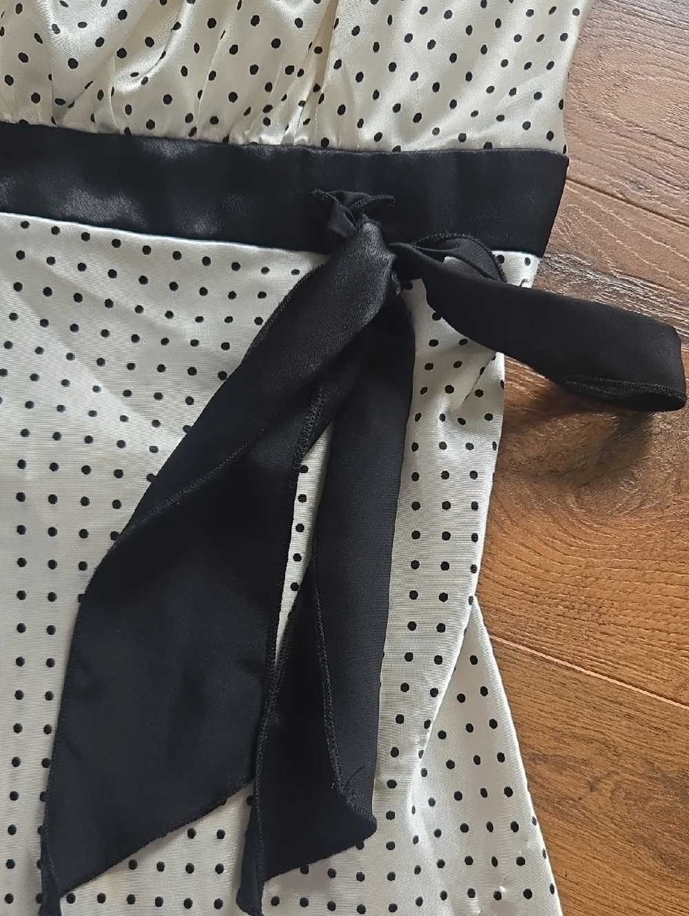 Heart Soul White Satin Polka Dot Cami with Black Sash Size M - Picture 3 of 7